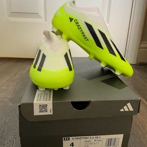 X CRAZYFAST.3 FIRM GROUND SOCCER CLEATS